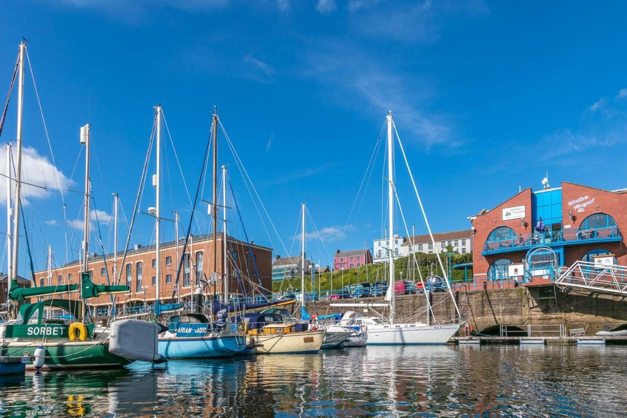 Ty Milford Waterfront Hotel Milford Haven Exterior photo