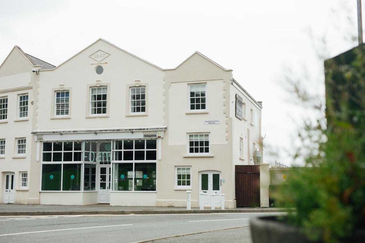 Ty Milford Waterfront Hotel Milford Haven Exterior photo